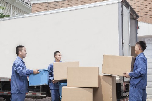 Removal companies service in Bromley for home and office moves