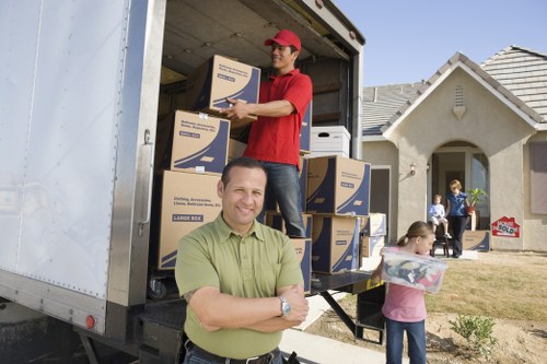 Local removals support for homes and businesses in Bromley