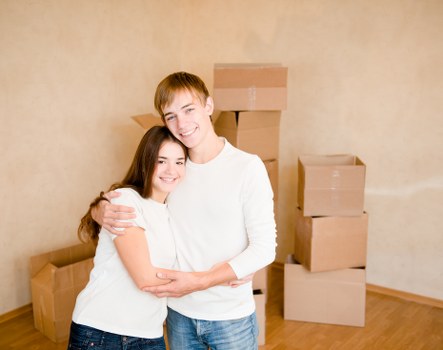 Truck hire for moving boxes and furniture in Bromley