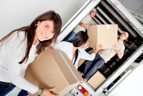 Packed removal truck suitable for local moving jobs in Bromley