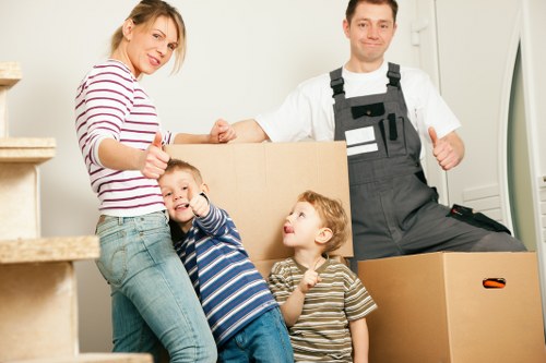 Local moving support for boxes and household items in Bromley
